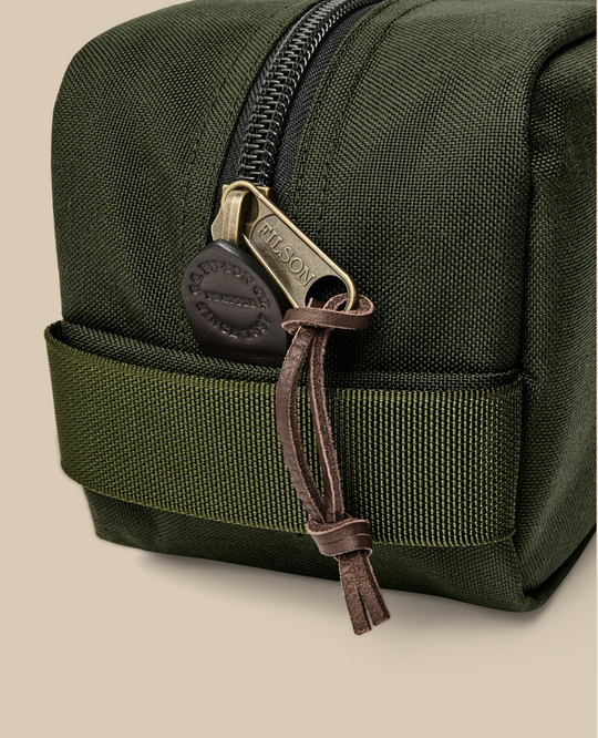 Filson Dryden Travel Pack