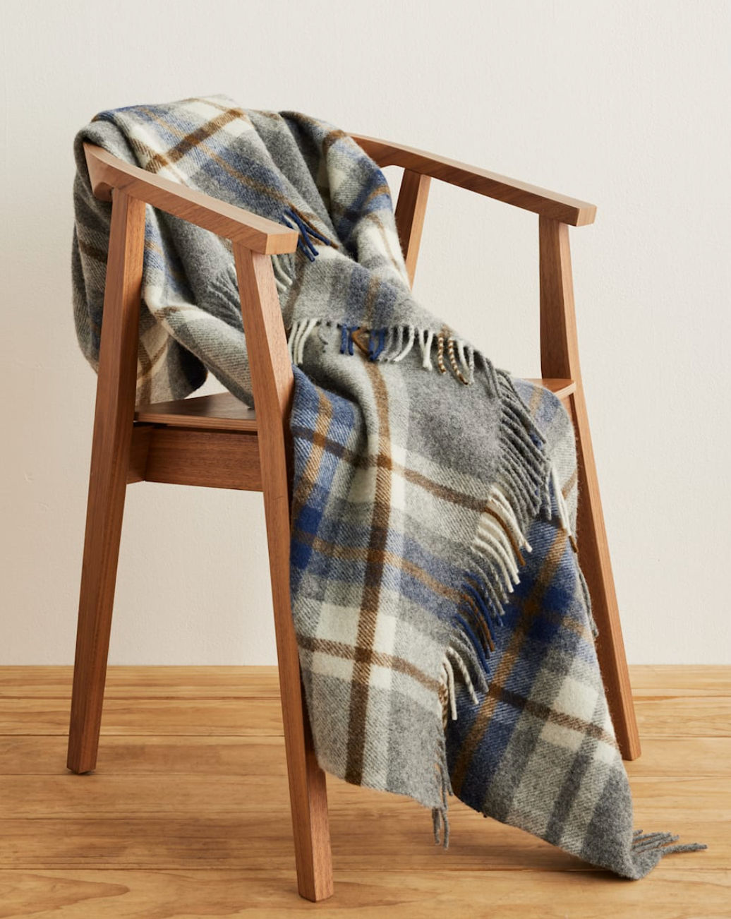 Pendleton Motor Robe with Leather Carrier